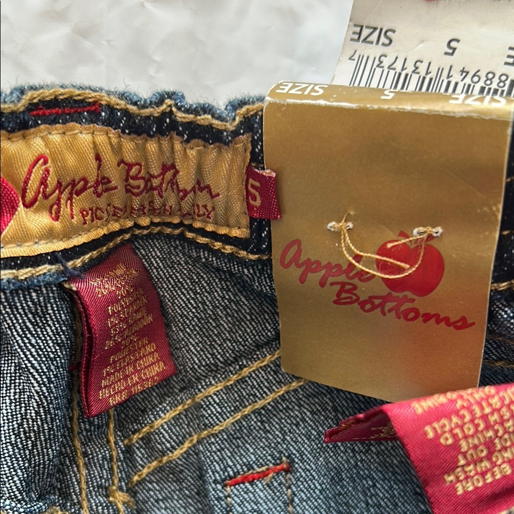 EXCELLENT!!Apple Bottoms Dark deim and Red Jeans with Tartan Patches size 5 - Picture 7 of 11